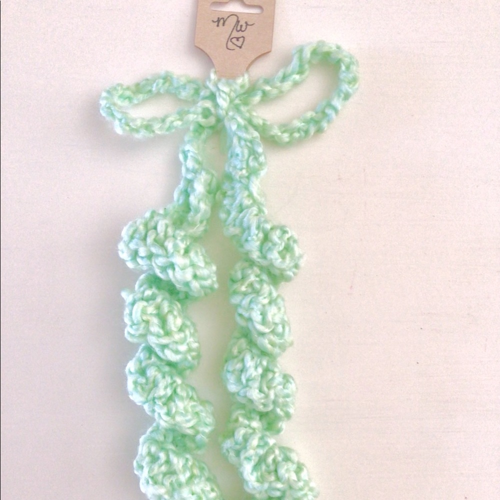 Crocheted Ponytail Curly Q